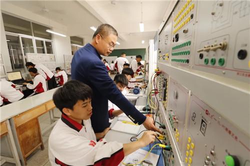 我為新時代泉州職教點贊 名師篇